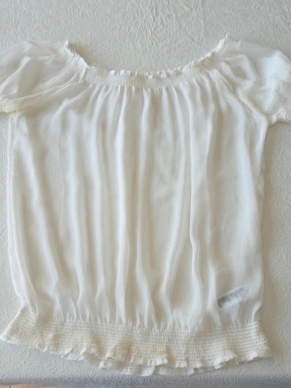 XXI Women's White Short-Sleeve Sheer Peasant Top